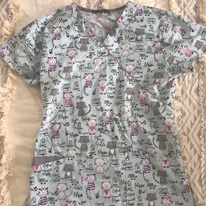 XS kitty scrub top